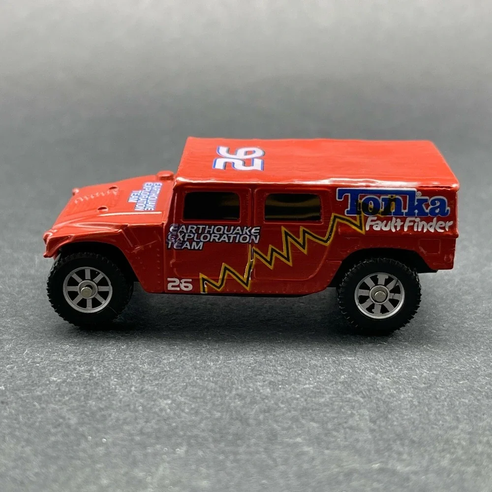 Maisto Tonka‎ Racing Humvee Hummer Fault Finder SUV Diecast Car Red Diecast 1/64